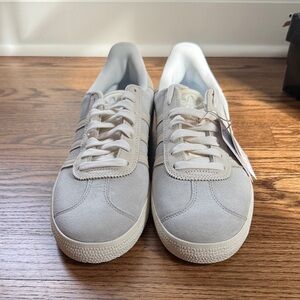 NWT adidas Gray and White Sneakers Gazelles